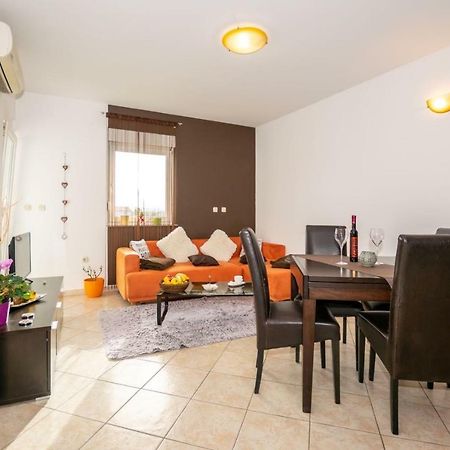 Apartment Keti Fažana Екстериор снимка